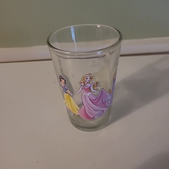 Disney Princesses Glasses - Picture 3 of 7